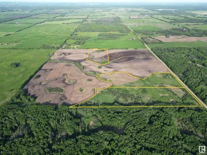 Twp. Rd. 540 Rge. Rd. 35  Rural Lac Ste. Anne County AB T0E 0A0 photo