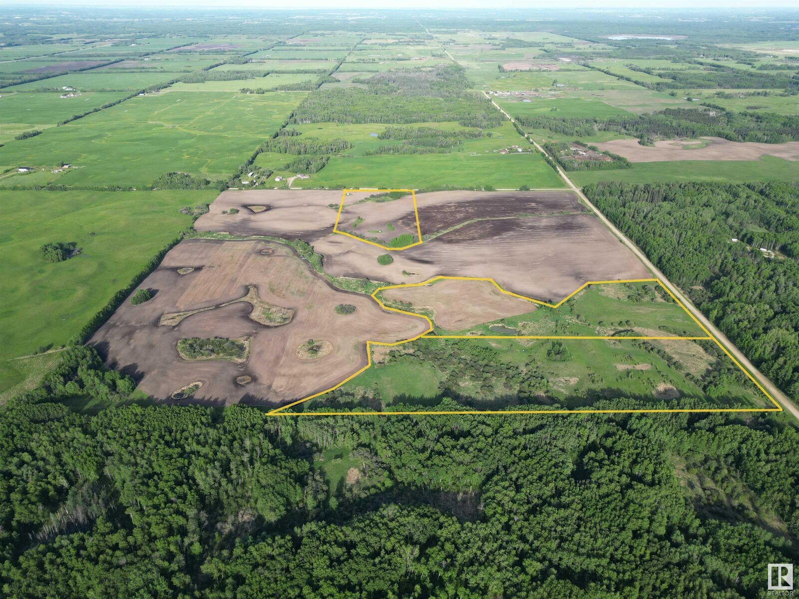 Property Photo: Twp. Rd. 540 Rge. Rd. 35 AB T0E 0A0