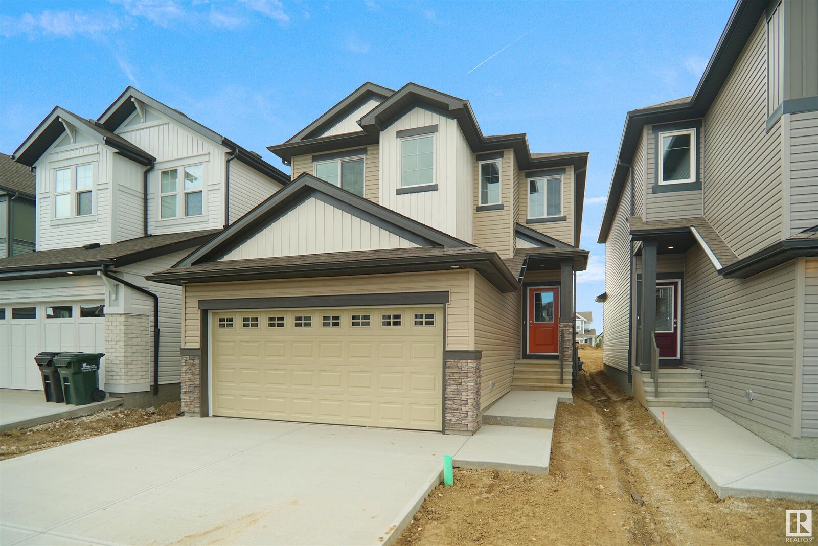Property Photo:  17639 46 Street NW  AB T5Y 4B7 