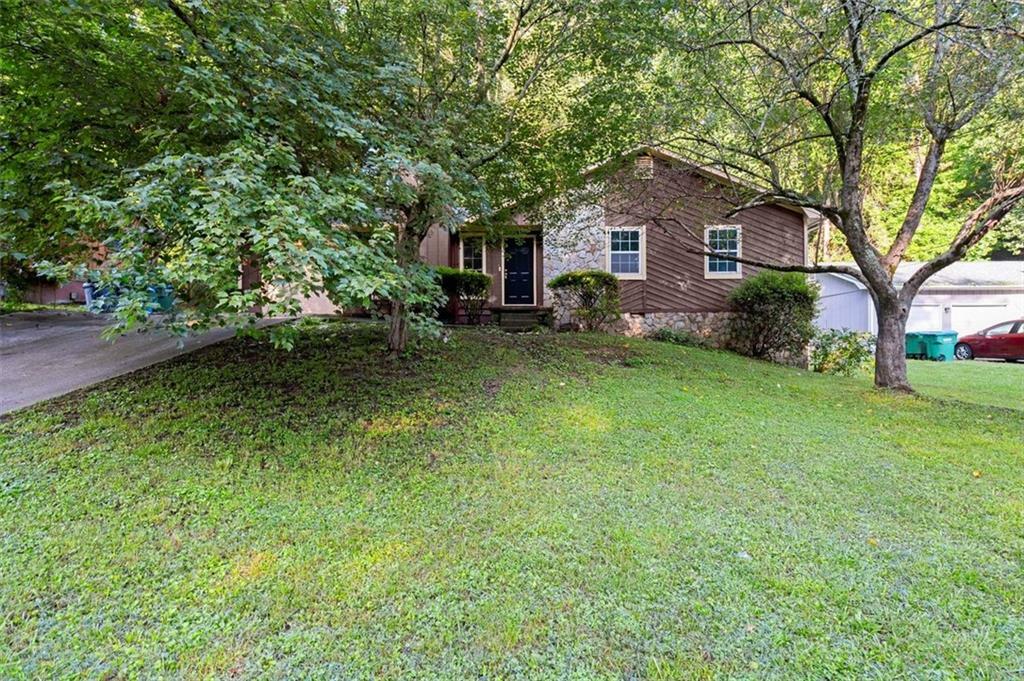Property Photo: 4039 Tanglewood Road GA 30039