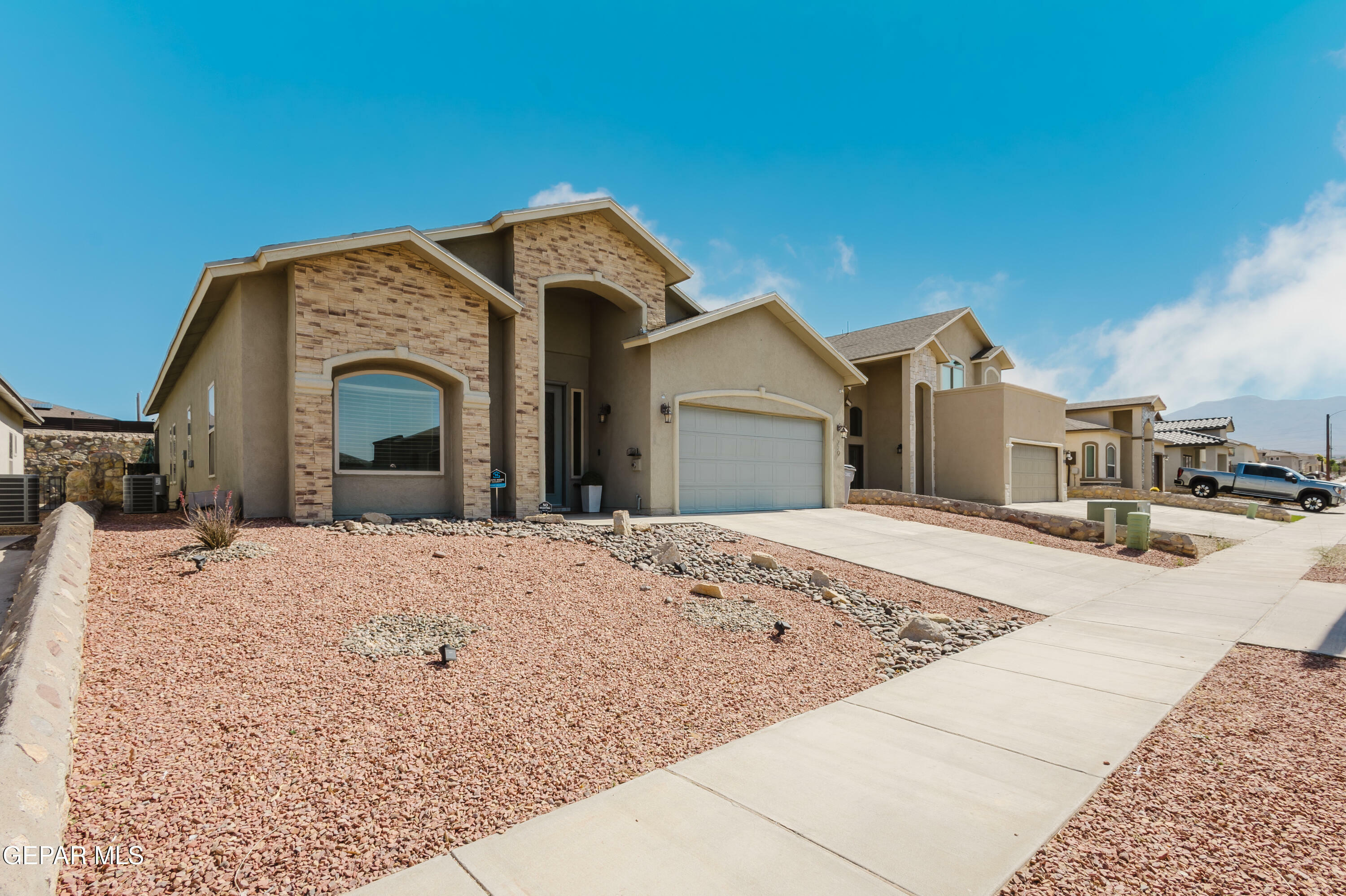 Property Photo: 229 Malta Street TX 79932