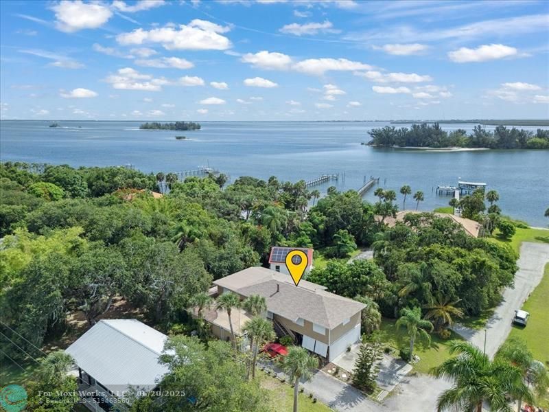Property Photo: 6570 114th Ln FL 32958