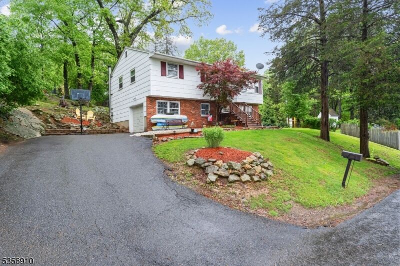 Property Photo: 8 Hillside Terrace NJ 07821