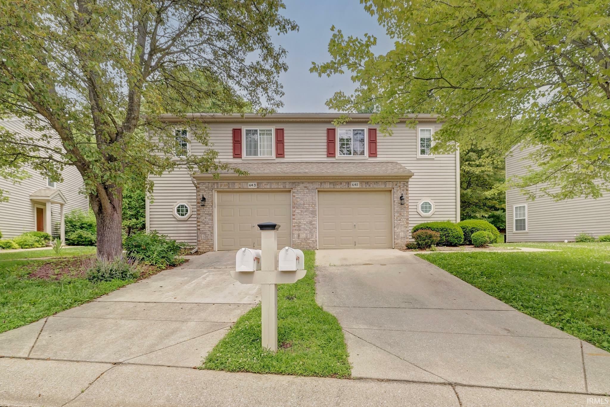 Property Photo: 645 E Bayberry Court IN 47401