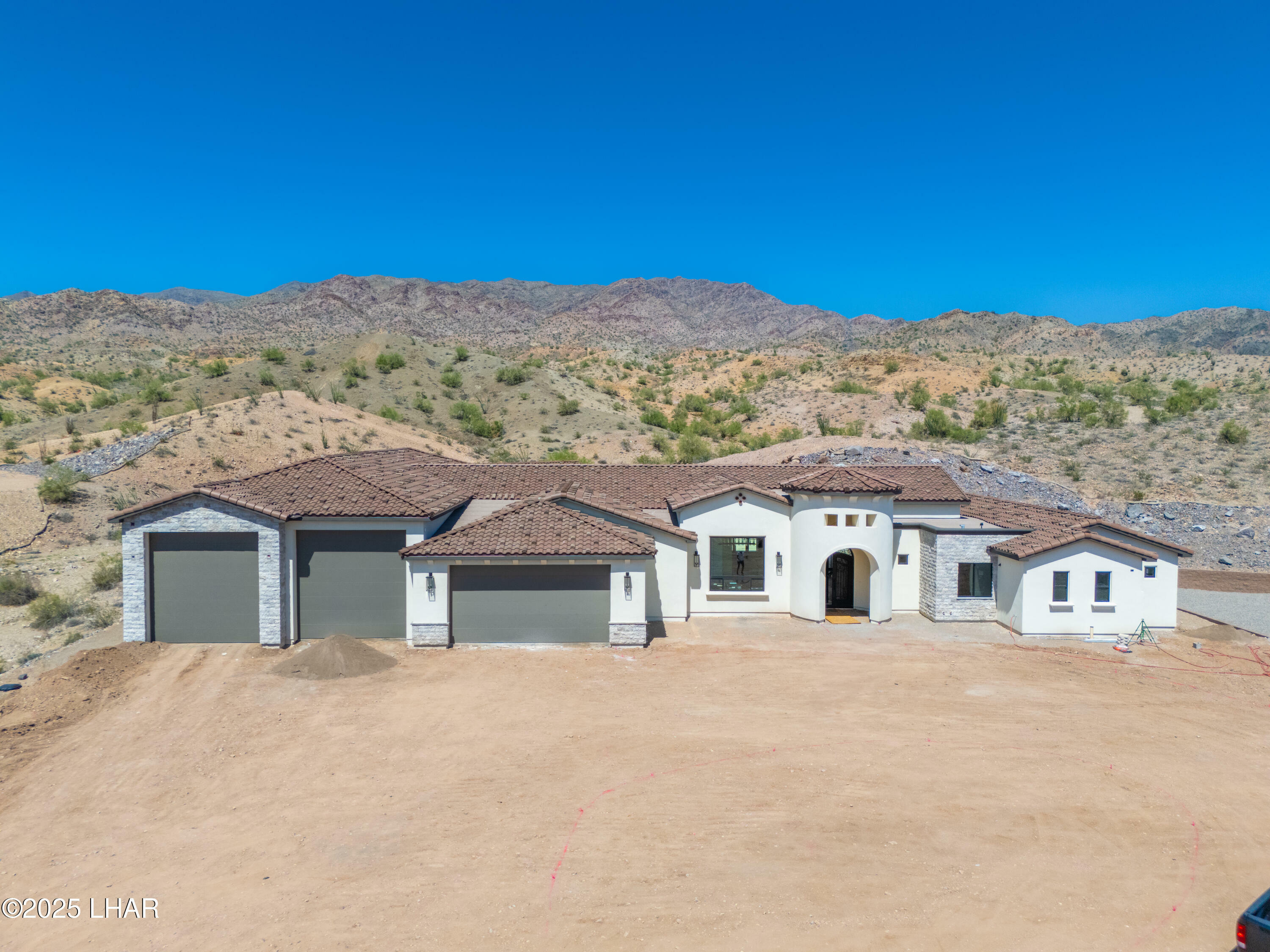 6724 Corte De Los Bueyes  Lake Havasu City AZ 86404 photo