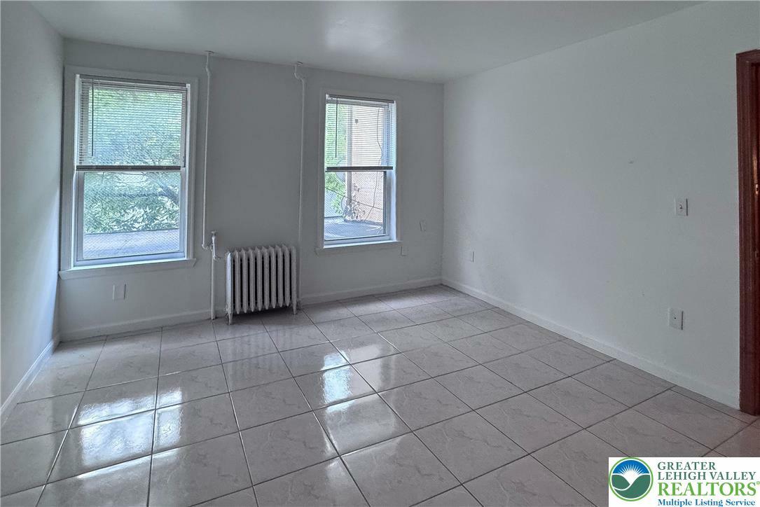 Property Photo: 103 N 4th Street 1 PA 18042