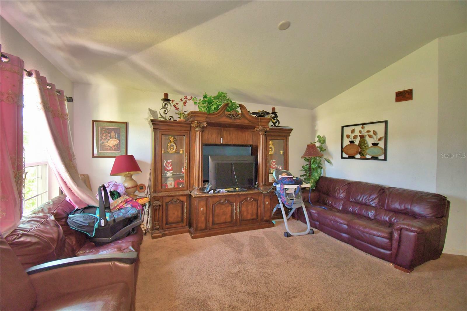 Property Photo: 286 Cove At Eagle Lake Circle FL 33839