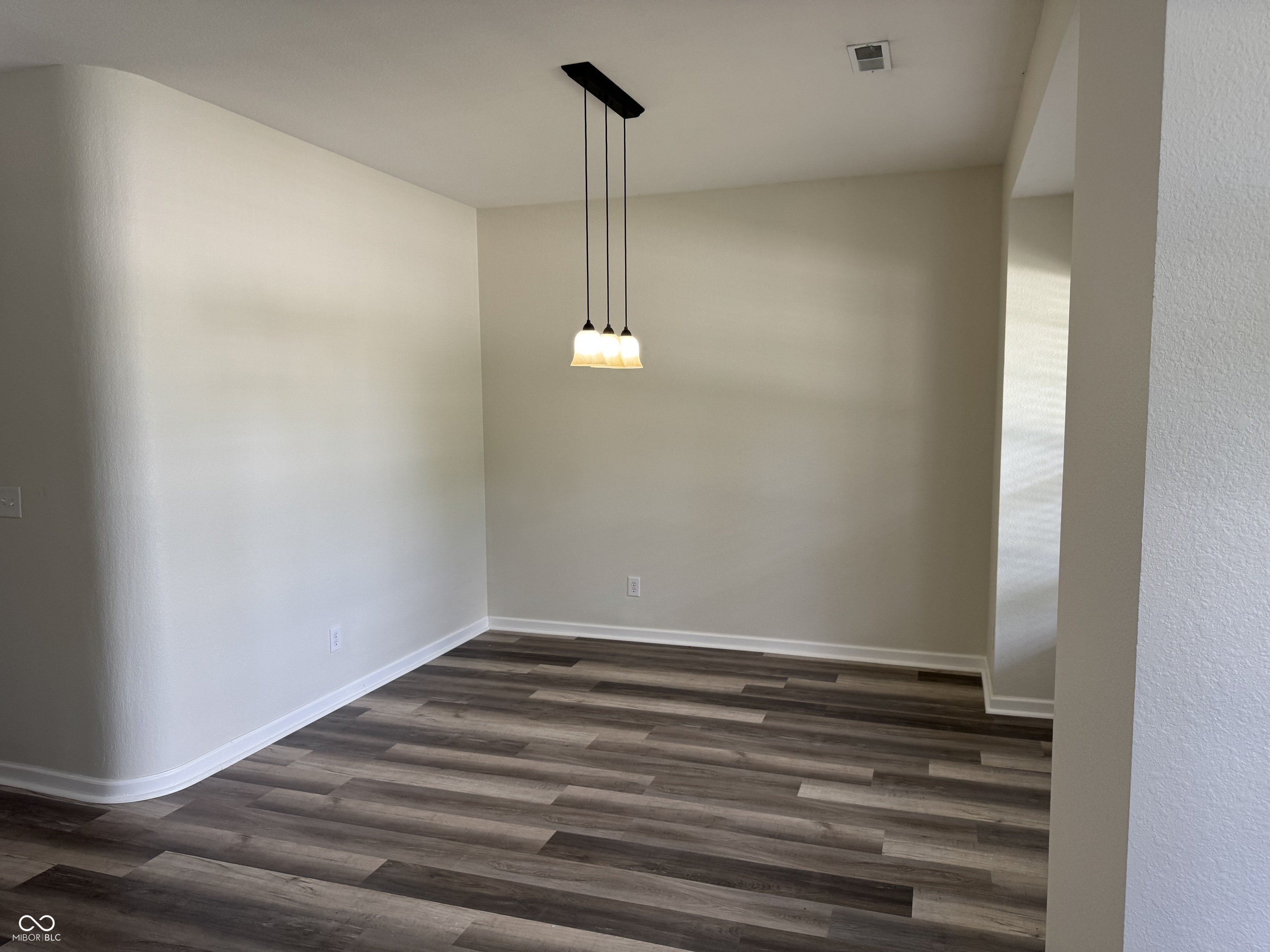 Property Photo: 1333 Ashville Drive IN 46074