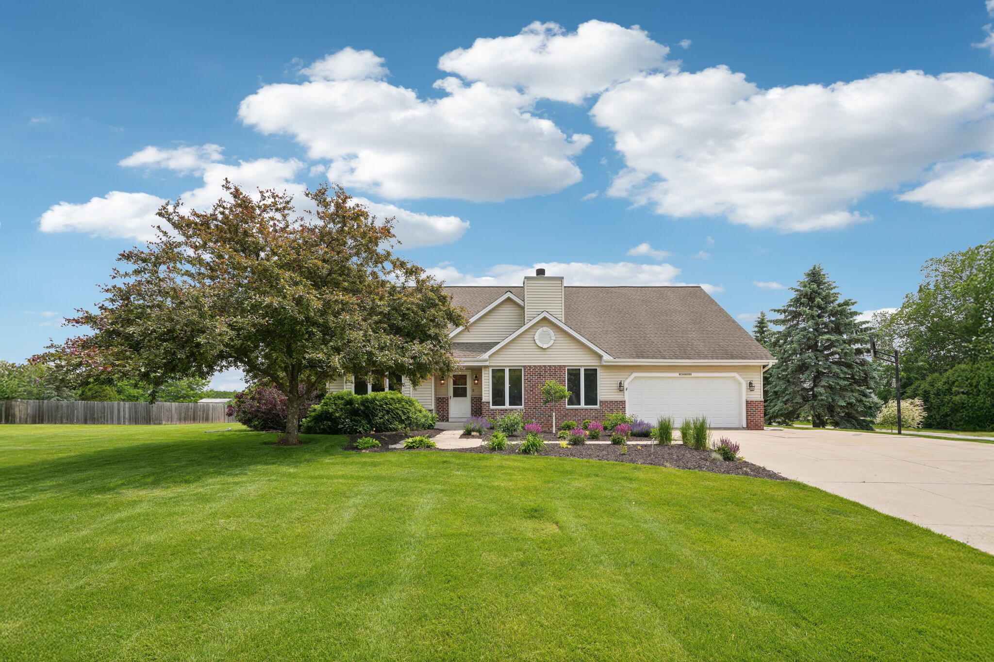 Property Photo: W146n6202 Wigwam Dr WI 53051