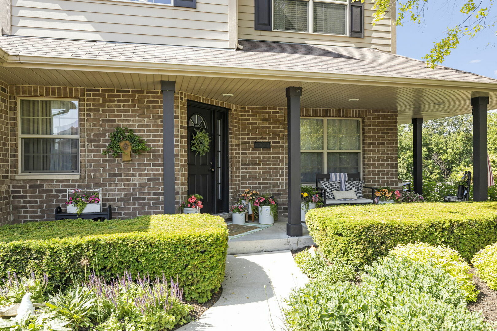 Property Photo: 18032 S McCabe Lane IL 60441
