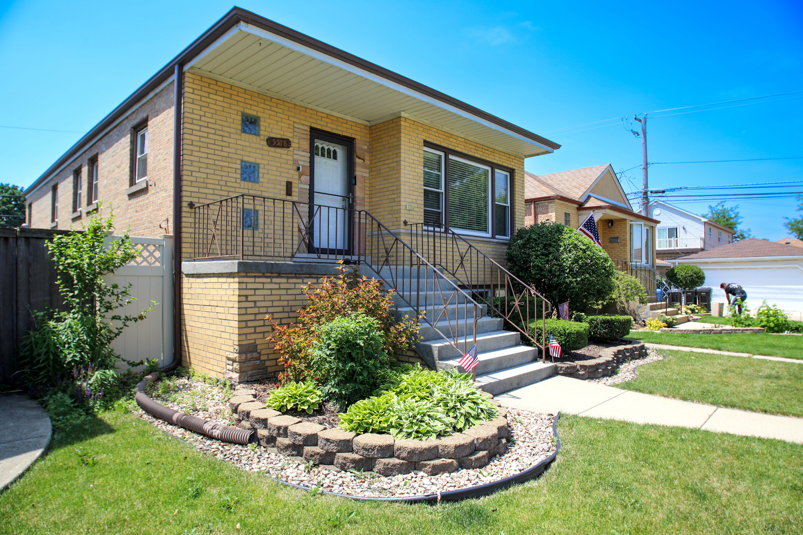 5518 S Melvina Avenue  Chicago IL 60638 photo