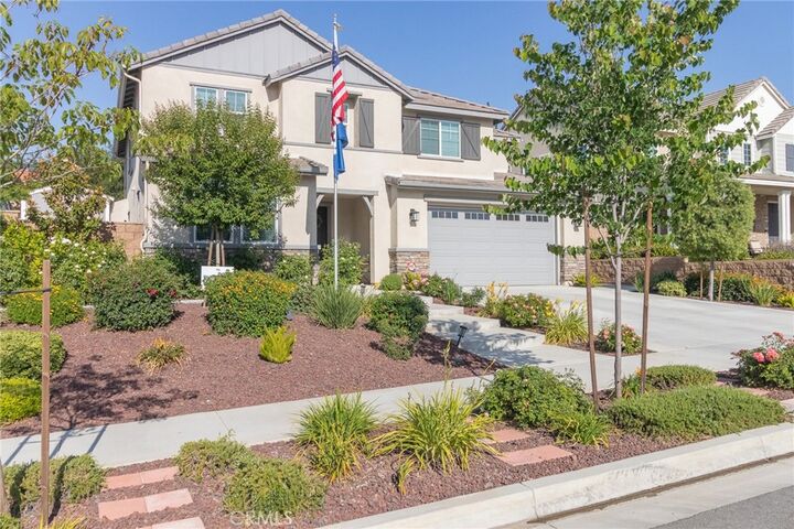Property Photo: 1827 Montecito Lane CA 92374