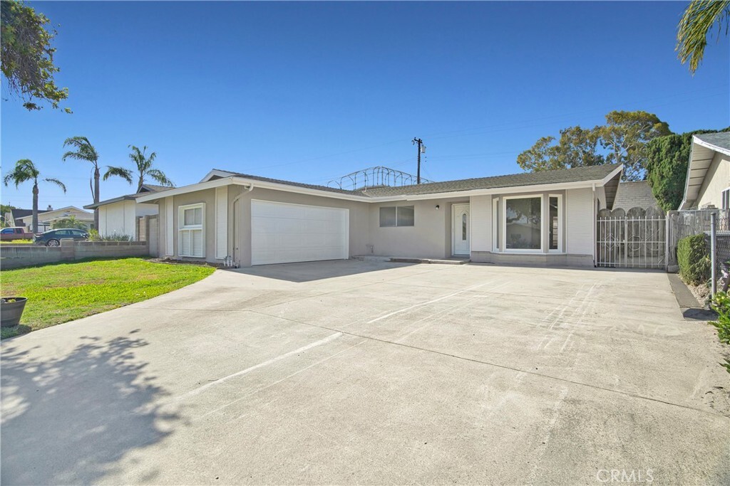 Property Photo: 6470 Flamingo Drive CA 90620