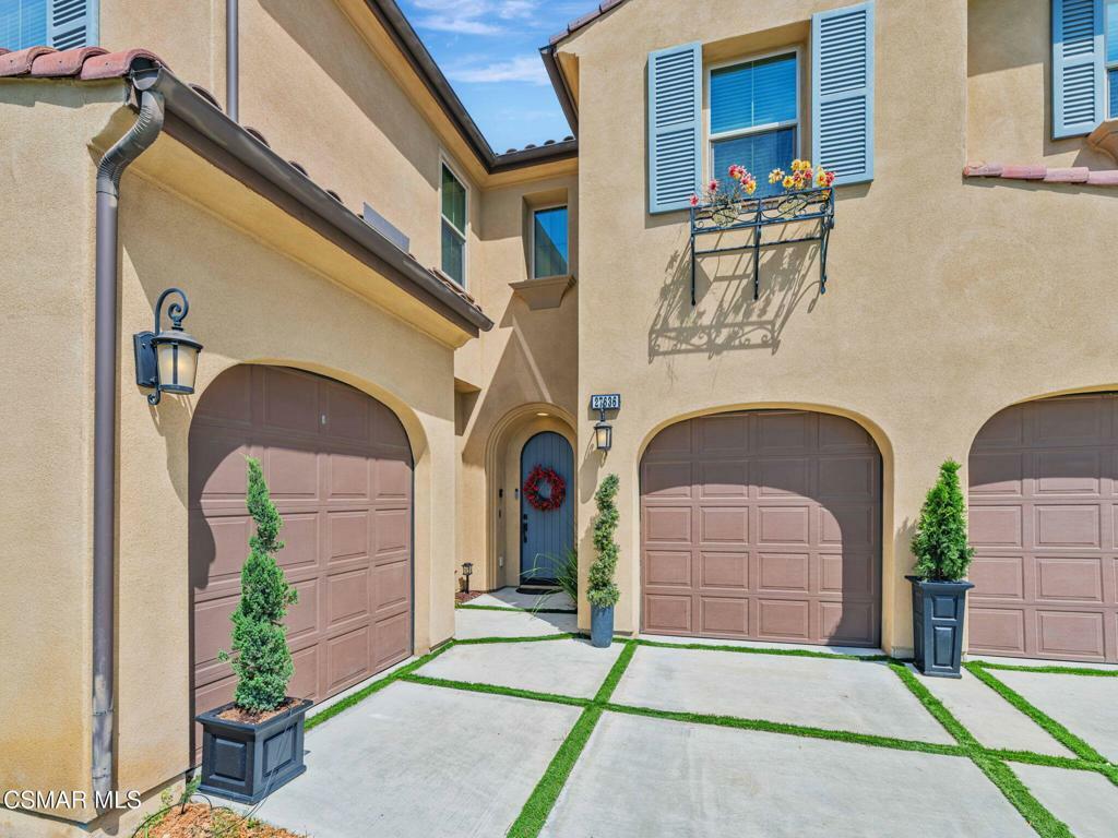 Property Photo:  27636 Camellia Drive  CA 91350 
