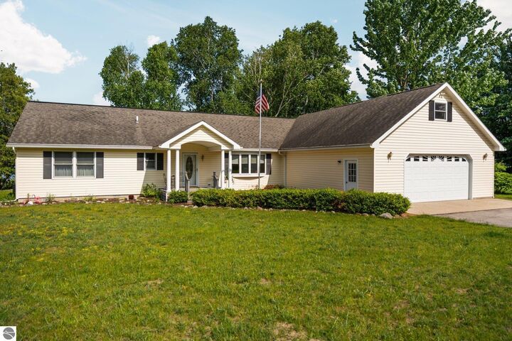 Property Photo:  533 S Lake Shore Drive  MI 49653 