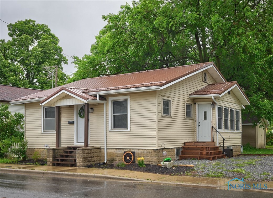 Property Photo: 525 Western Avenue OH 45840