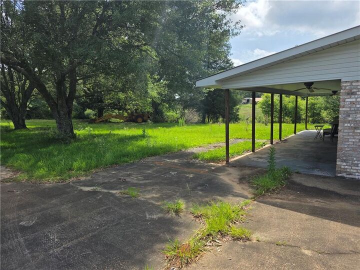 Property Photo:  35218 Sunny Hill Road  LA 70450 