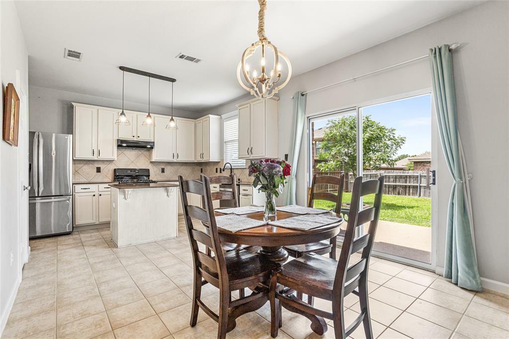 Property Photo: 485 Hunters Ridge Drive TX 75454