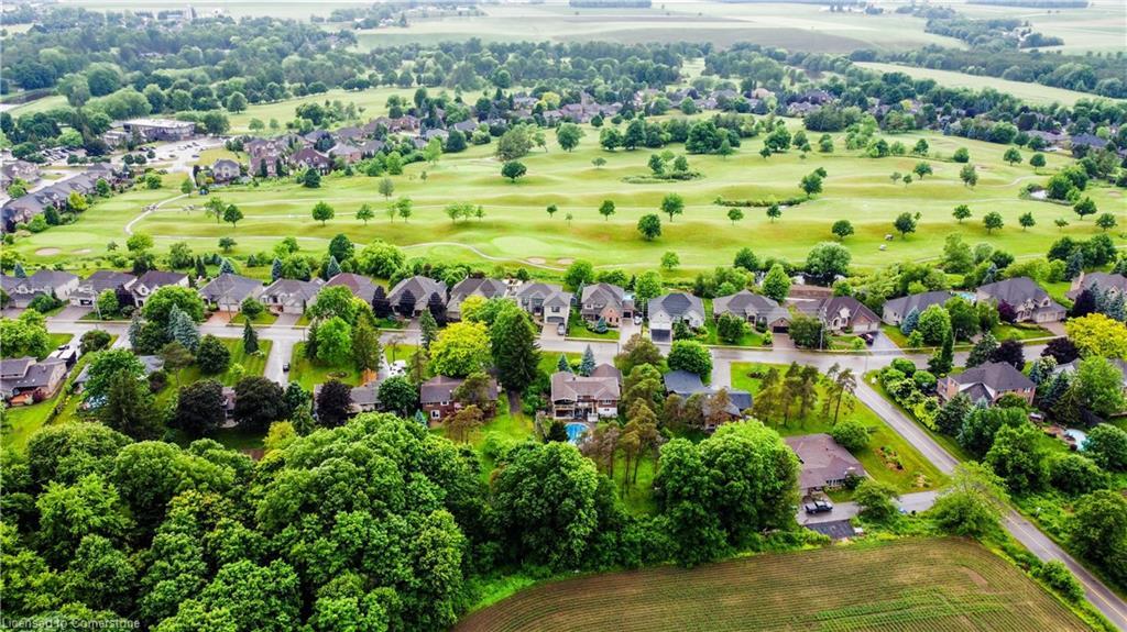 Property Photo: 135 Golf Course Road ON N0B 1N0