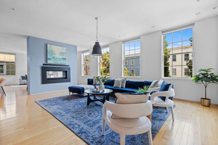 Property Photo: 618 East 2nd St 2 MA 02127