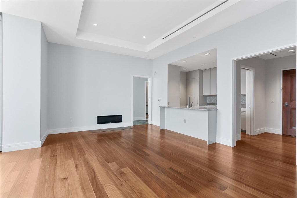 Property Photo: 1 Dalton St 3108 MA 02199