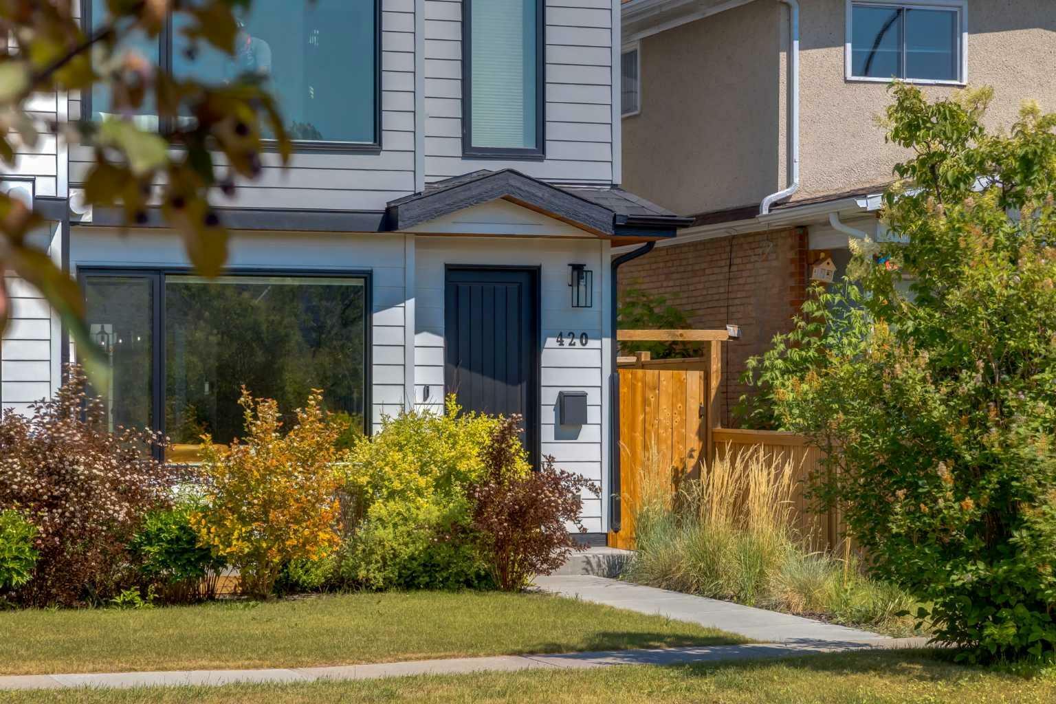 Property Photo: 420 6A Street NE AB T2E 4A7