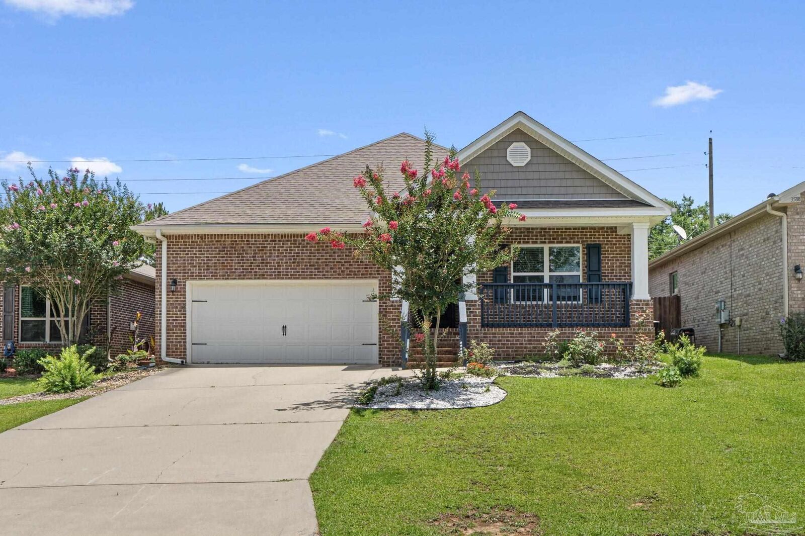 Property Photo:  3594 Whitetail Ln  FL 32526