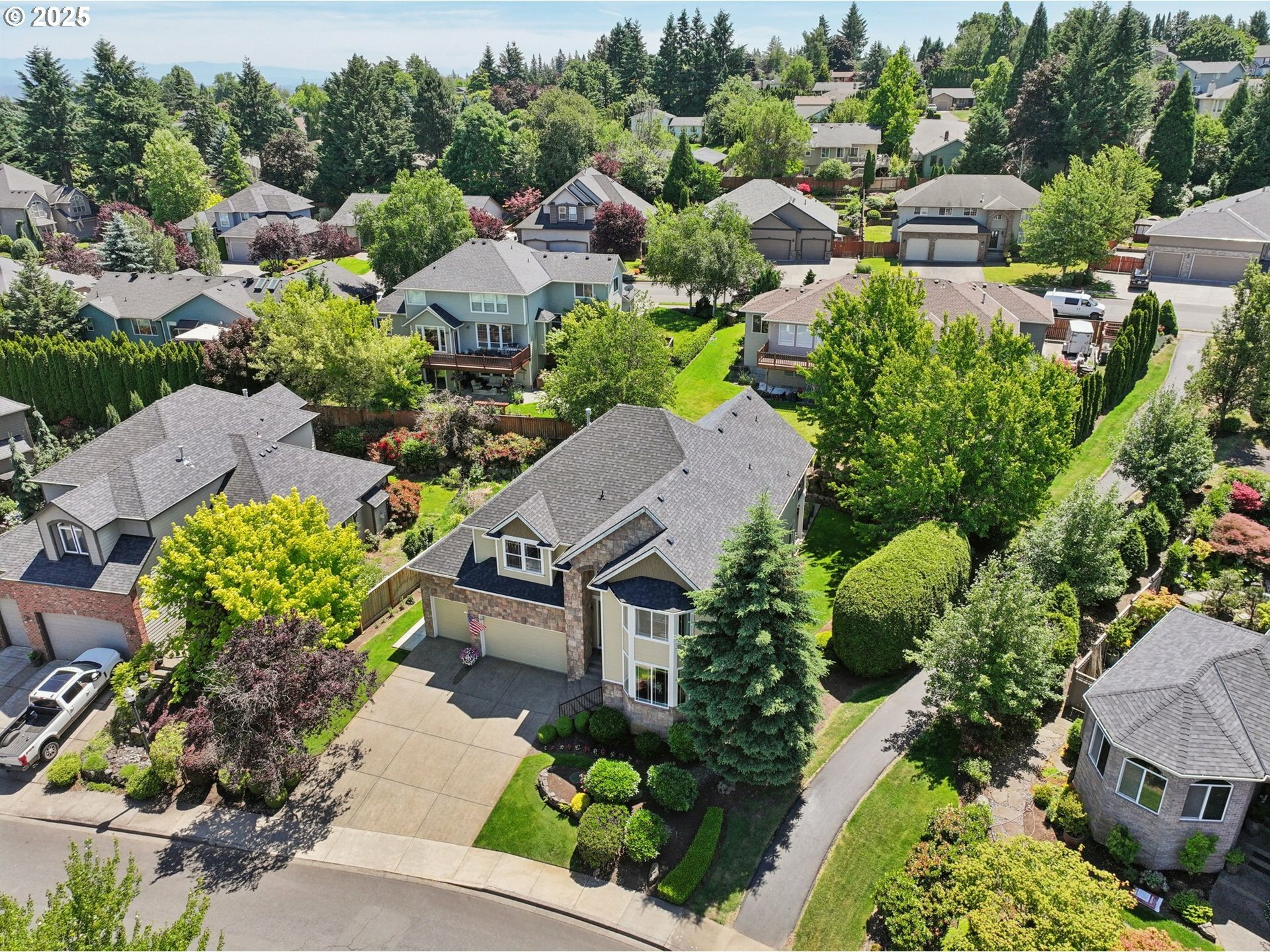 Property Photo: 1610 NW 34th Ave WA 98607