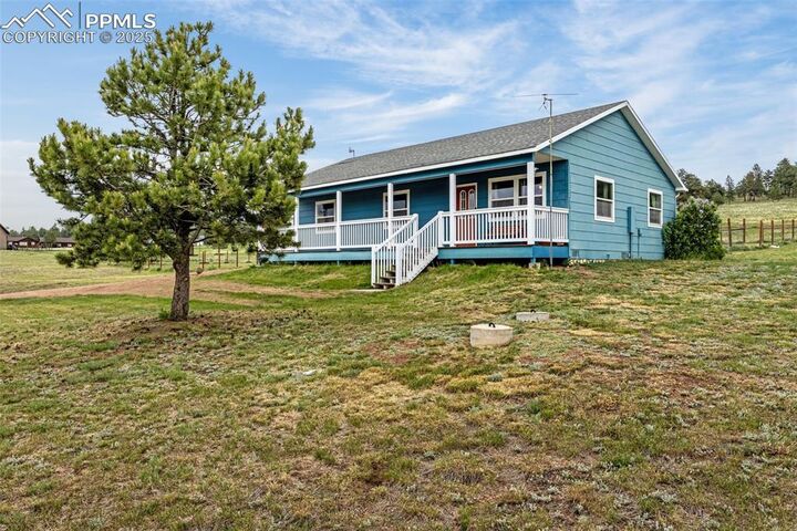 Property Photo:  406 High Pasture Road  CO 80816 