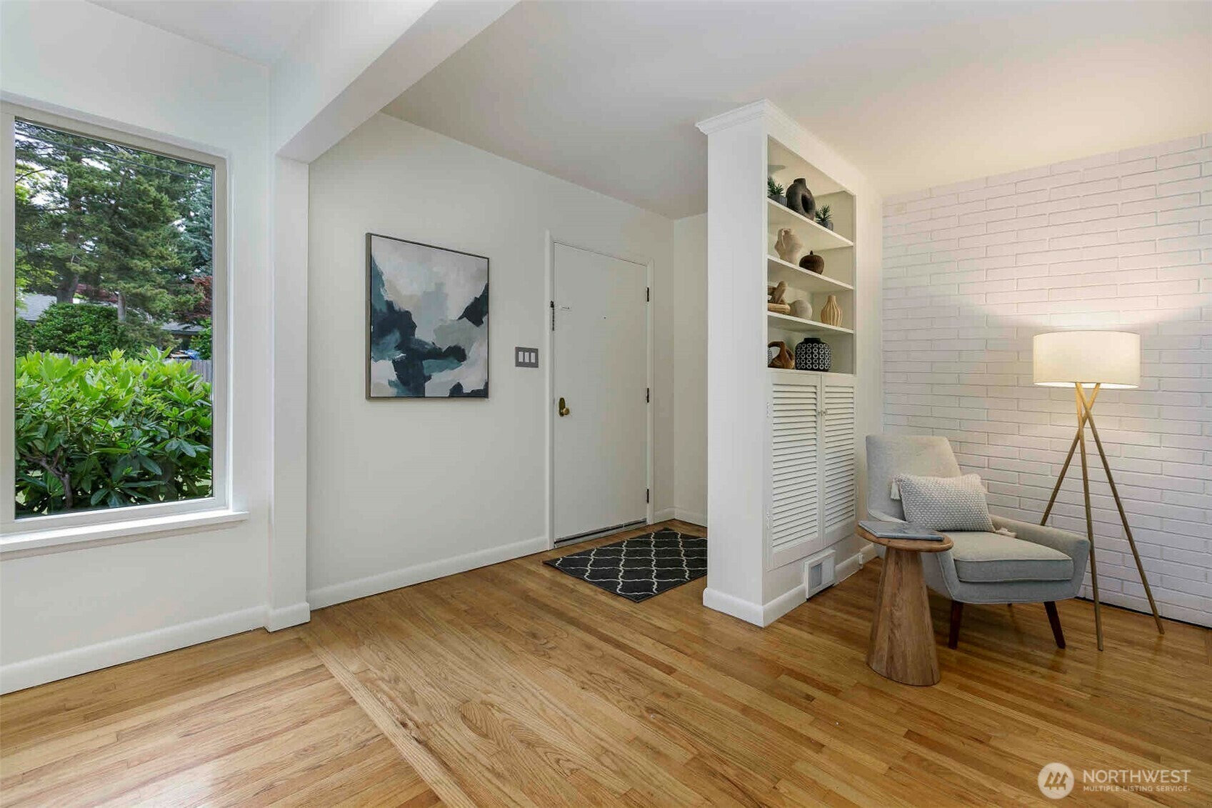 Property Photo: 12541 4th Avenue NW WA 98177
