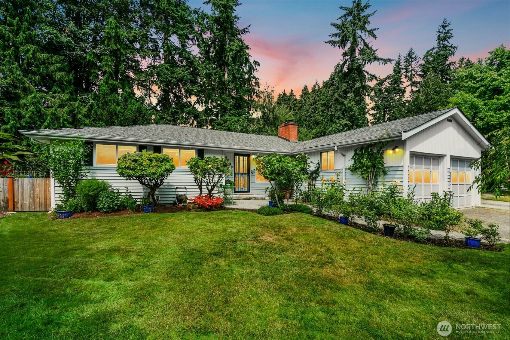 Property Photo:  22508  72nd Place W  WA 98026 
