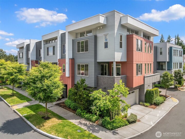 11530  117th Lane NE 2  Kirkland WA 98034 photo