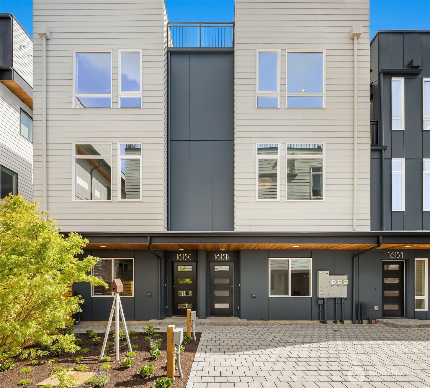 1615 N 50th Street B  Seattle WA 98103 photo
