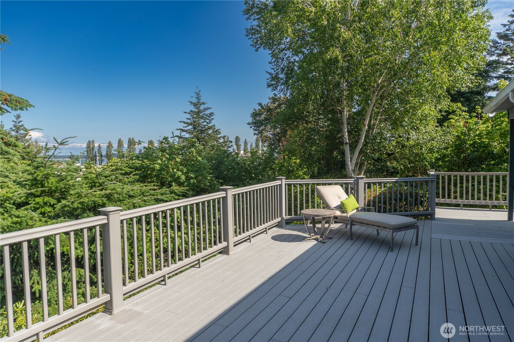 Property Photo: 1201 Hill Place WA 98368
