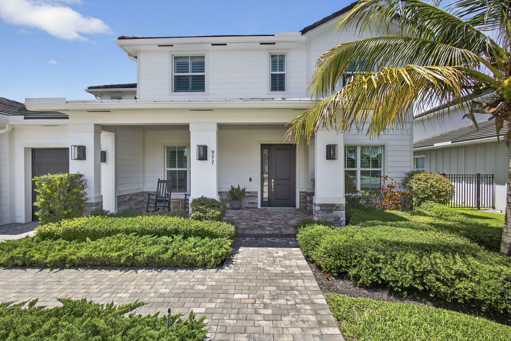 Property Photo: 977 Hookline Circle FL 33470