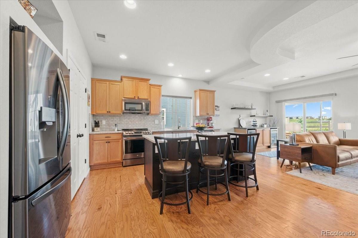 Property Photo:  5100 Eaglewood Lane  CO 80534 