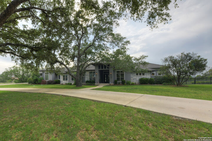 Property Photo: 13503 Sendera TX 78245
