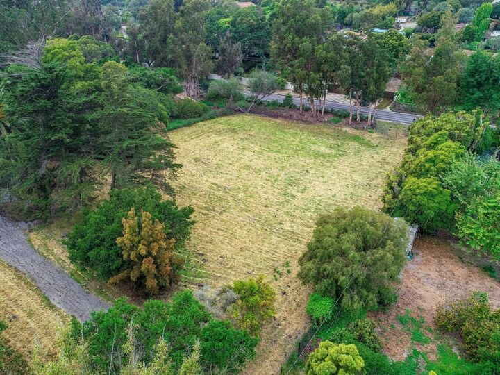 Property Photo: 488 Barker Pass Road CA 93108