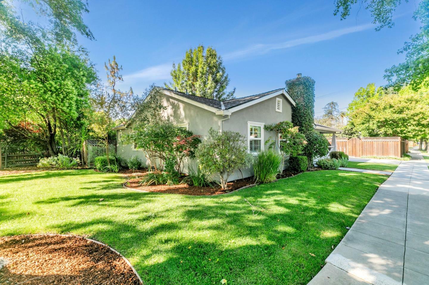 Property Photo: 869 Byerley Avenue CA 95125