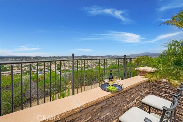 33976 Galleron Street  Temecula CA 92592 photo