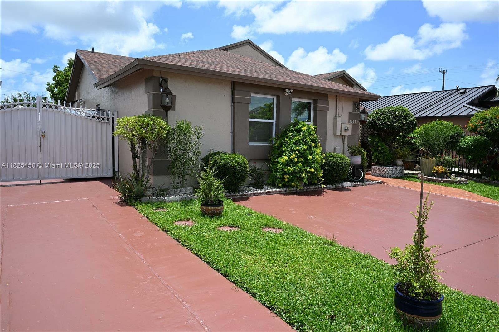 Property Photo:  18325 SW 114th Ct  FL 33157 