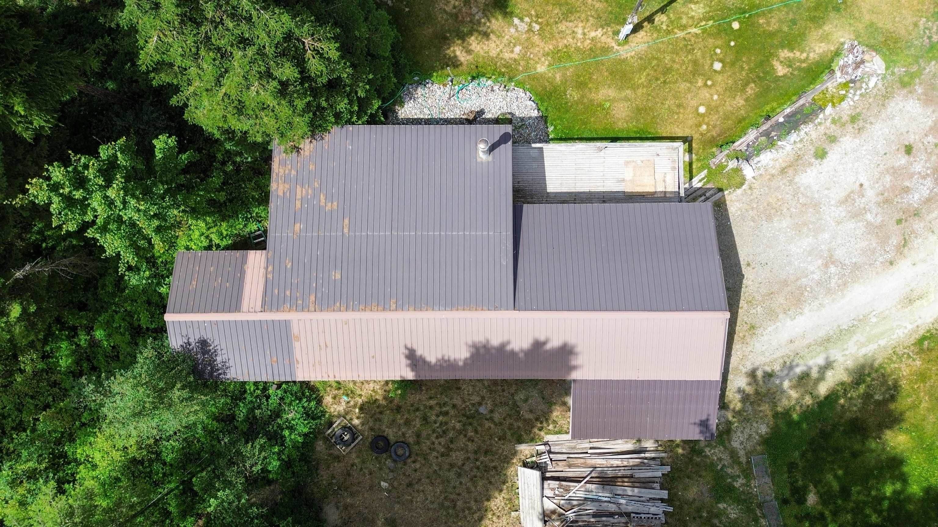 Property Photo: 540 Dolomite Rd WA 99114