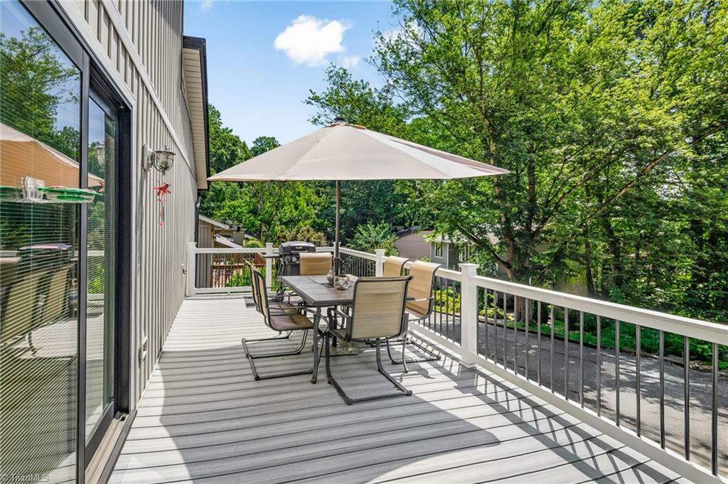 Property Photo: 2716 Merry Oaks Trail NC 27103