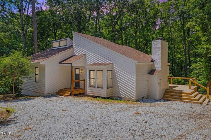 5709 Russell Road  Durham NC 27712 photo