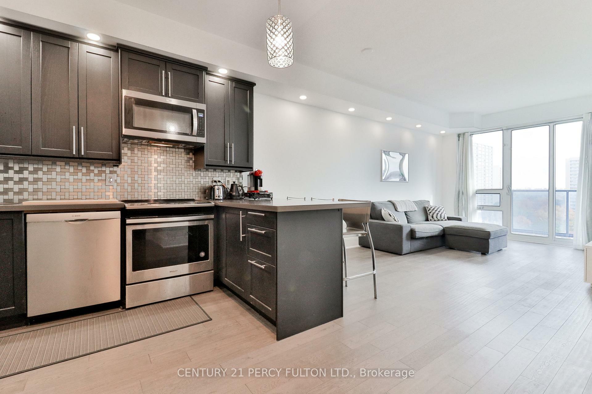 Property Photo: 181 Wynford Drive 1201 ON M3C 0C6