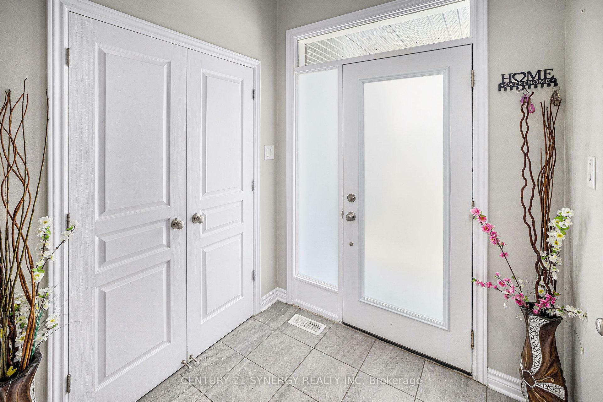 Property Photo: 323 Livery Street ON K2V 0B4
