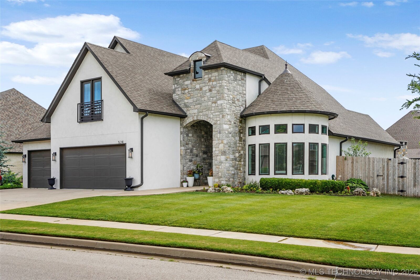 Property Photo:  524 N 85th Street  OK 74014 