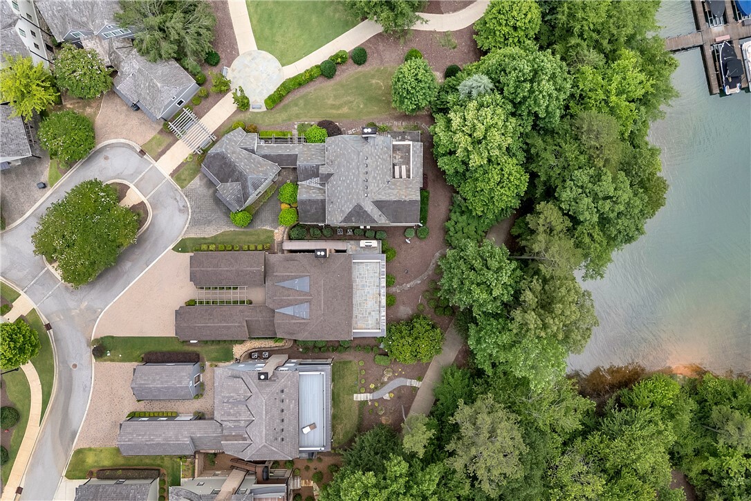 Property Photo: 155 Village Point Drive SC 29685