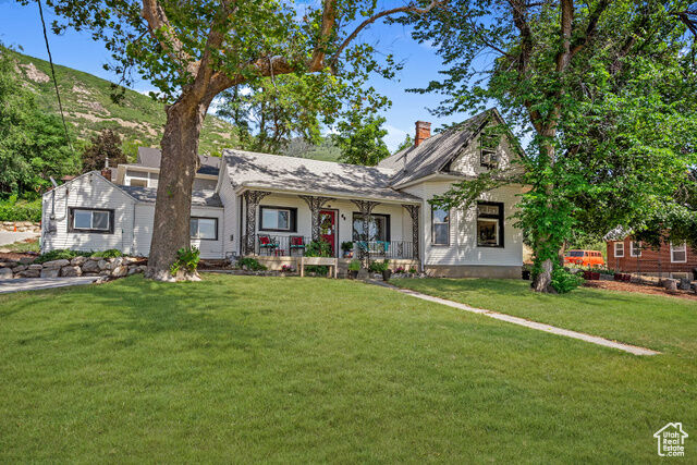 Property Photo: 79 S 300 E UT 84025