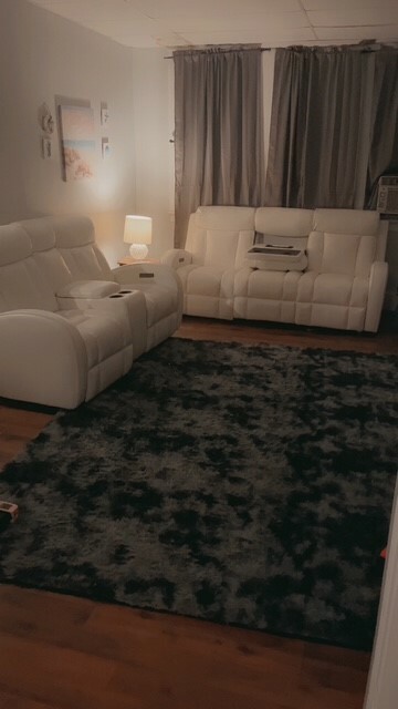 Property Photo: 1217 Strahley Pl PA 15220